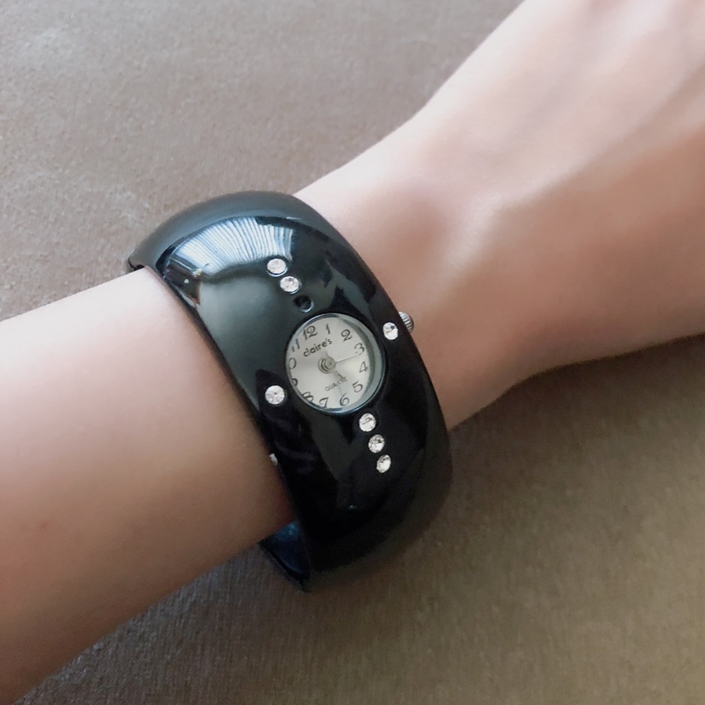 Claire’s Black Rhinestones Watch Bangle